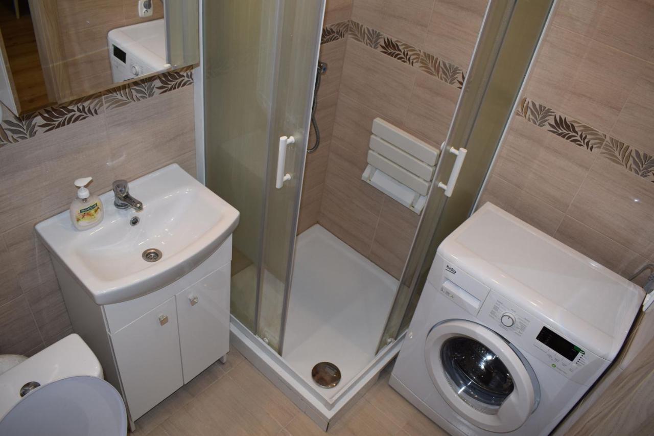 Apartament M-3 Centrum Częstochowa Kültér fotó
