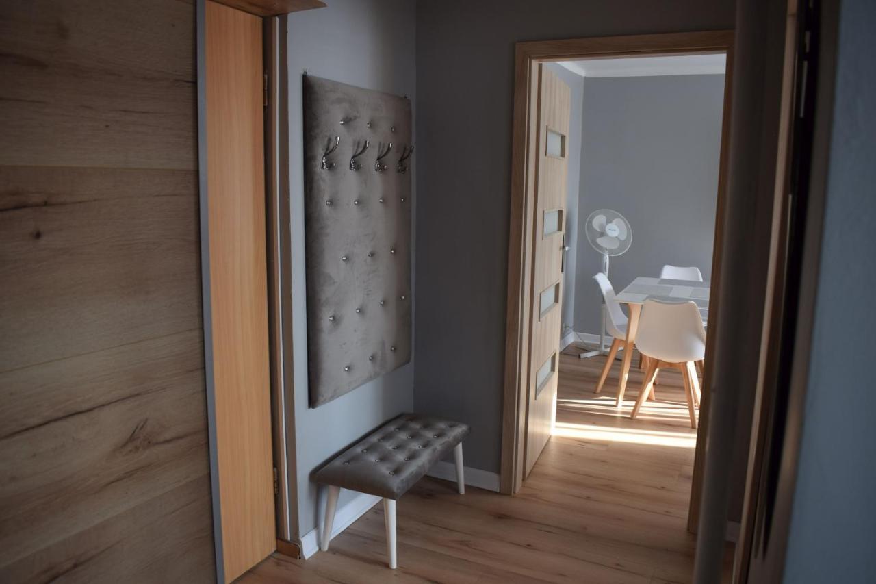 Apartament M-3 Centrum Częstochowa Kültér fotó