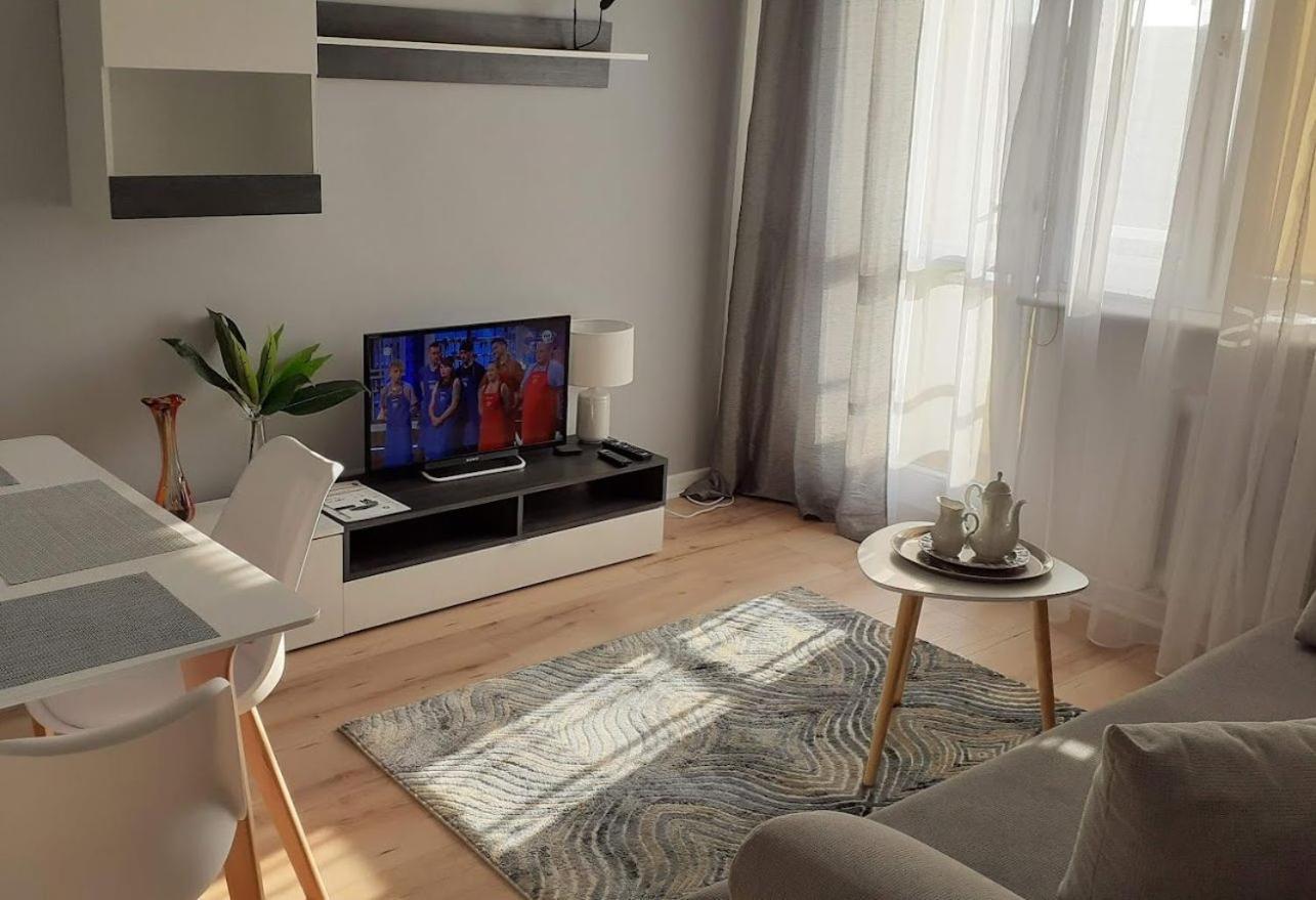 Apartament M-3 Centrum Częstochowa Kültér fotó